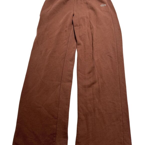 ALO Yoga Accolade Straight Leg Sweatpants in Chestnut - Picture 1 of 5